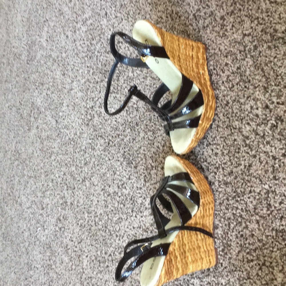 Shoes - Picture 3 of 5